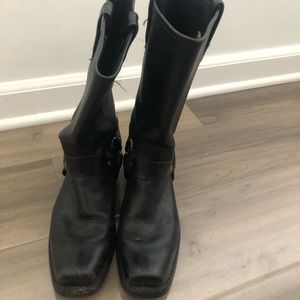 Frye Harness 12R boots